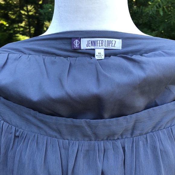 Jennifer Lopez Skirt size XL grey with gorgeous beading and fully lined - Picture 6 of 6